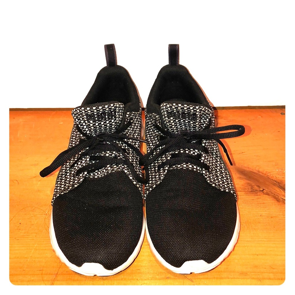 Puma Running Sneakers